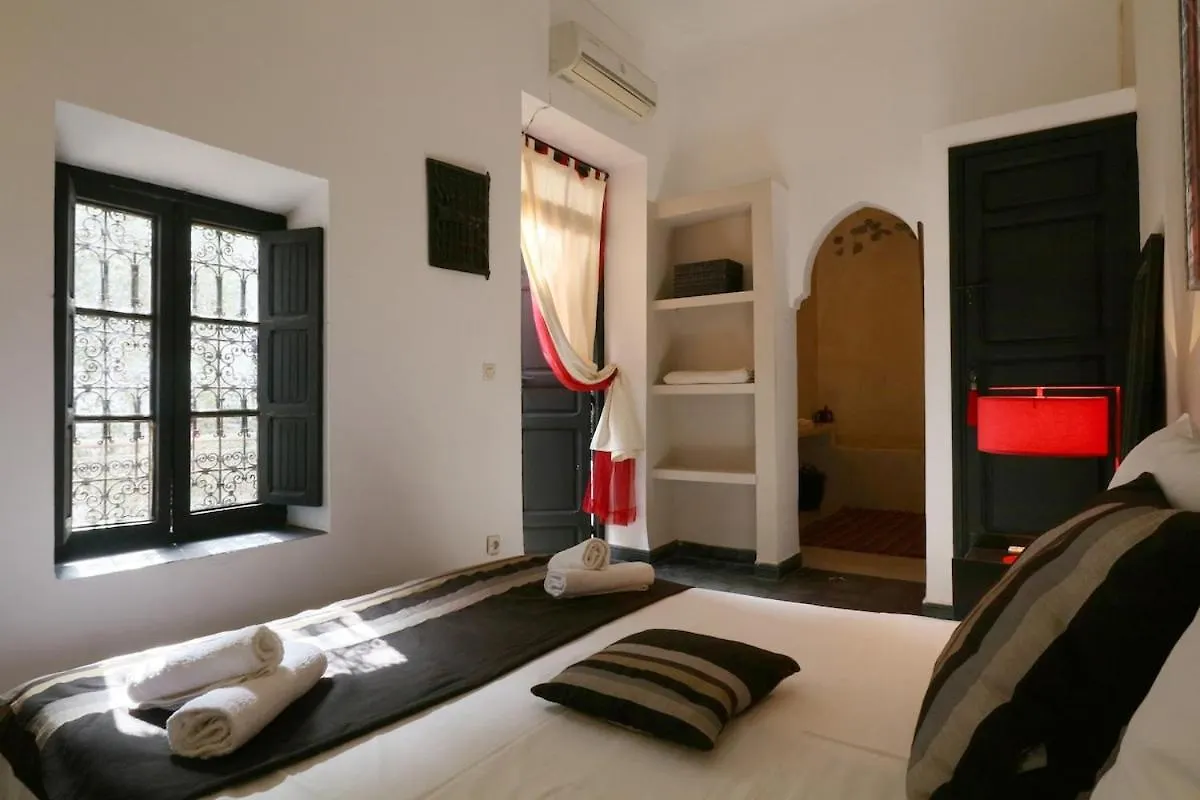 Villa Riad Xcix, Basin, 3 Bedrooms In Medina Excluded Marrakesh