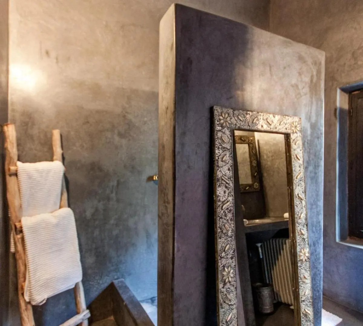 Riad Xcix, Basin, 3 Bedrooms In Medina Excluded Marakeş