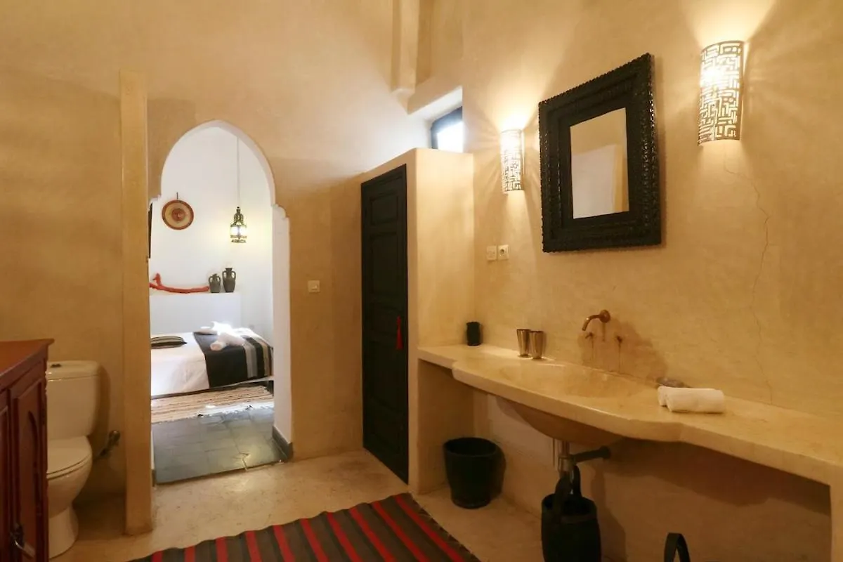Riad Xcix, Basin, 3 Bedrooms In Medina Excluded Marakéš 0*,